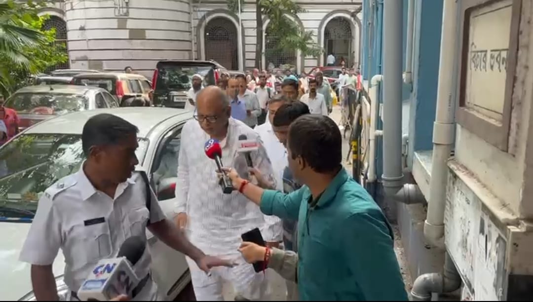 প্রাথমিক নিয়োগ দুর্নীতি মামলায় চন্দ্রনাথের স্বস্তি , হেফাজতে পেল না ইডি
