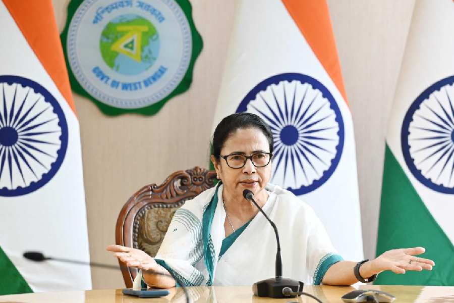 রাজ্যে বিপুল কর্ম সংস্থানের সুযোগ, আবেদন করলেই মিলবেই ৫০০০ ঘোষণা মুখ্যমন্ত্রীর