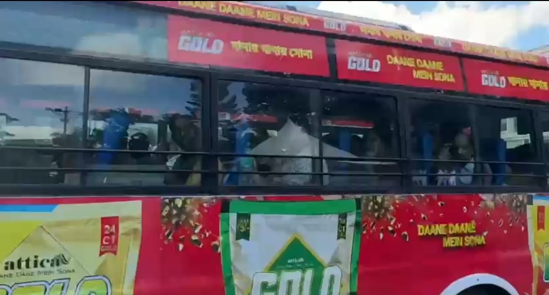 প্রবীণ নাগরিকদের ভ্রমণের জন্য বিশেষ বাসের ব্যবস্থা কলকাতা পুলিশের