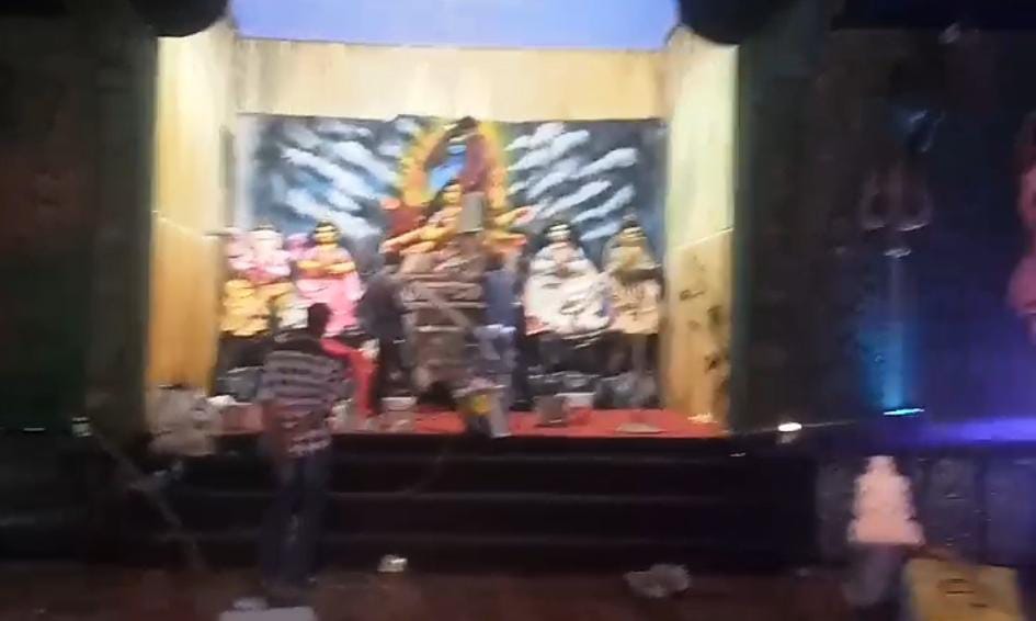 ৬৮ তম বছরে পদার্পণ শিলিগুড়ি অগ্রগামীর , বিশেষ থিম নিয়েই প্যান্ডেল উদ্বোধন ক্লাব কর্তাদের