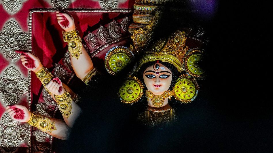 পুজোর মণ্ডপে মর্মান্তিক দুর্ঘটনা, বিদ্যুৎস্পৃষ্ট হয়ে মৃত্যু তৃণমূল নেতার