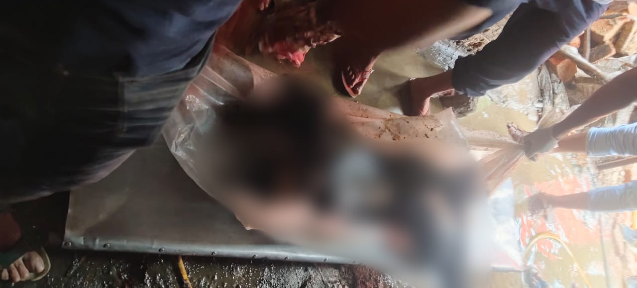 স্ত্রীকে আগুনে পুড়িয়ে খুন , গ্রেফতার স্বামী