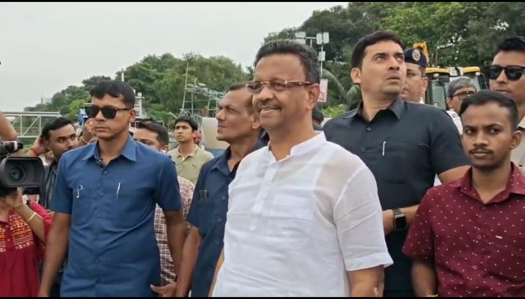 প্রথম দিনেই রেকর্ড প্রতিমা নিরঞ্জন , পুরসভা - প্রশাসনের বিশেষ প্রস্তুতি