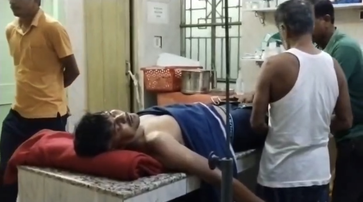 রাজনৈতিক ষড়যন্ত্র, তৃণমূল নেতার উপর নৃশংস হামলা বিরোধী দলের