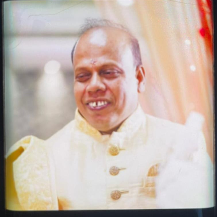 ভর দুপুরে বরানগরে রোমহর্ষক খুন , দোকানের মধ্যে থেকে উদ্ধার স্বর্ণ ব্যবসায়ীর দেহ