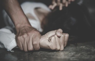 দিল্লিতে হোটেলে ডেকে ডাক্তারি পড়ুয়াকে ধর্ষণ, পলাতক অভিযুক্ত