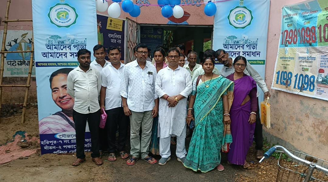 আমাদের পাড়া আমাদের সমাধান প্রকল্প চলছে , গ্রামের রাস্তাঘাট অবিলম্বে ঠিক করতে হবে দাবি গ্রামবাসীর