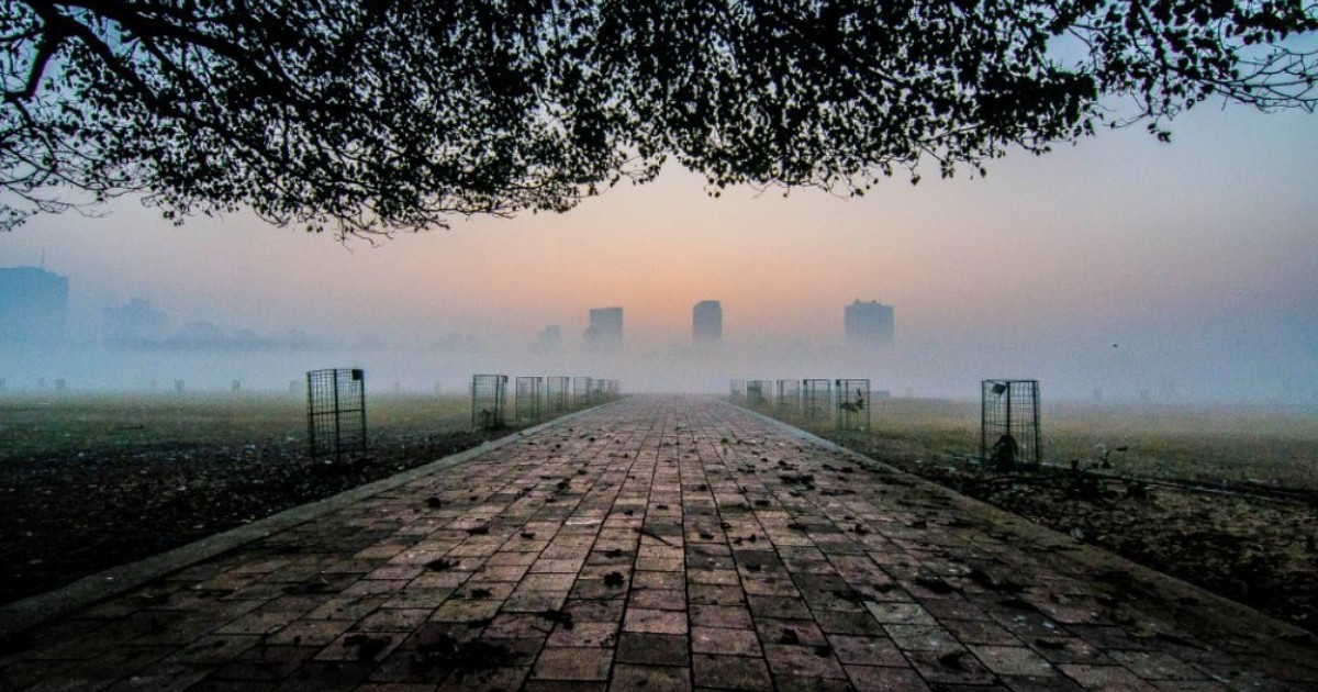 বর্ষার বিদায় , শীতের আগমন হচ্ছে কলকাতায়
