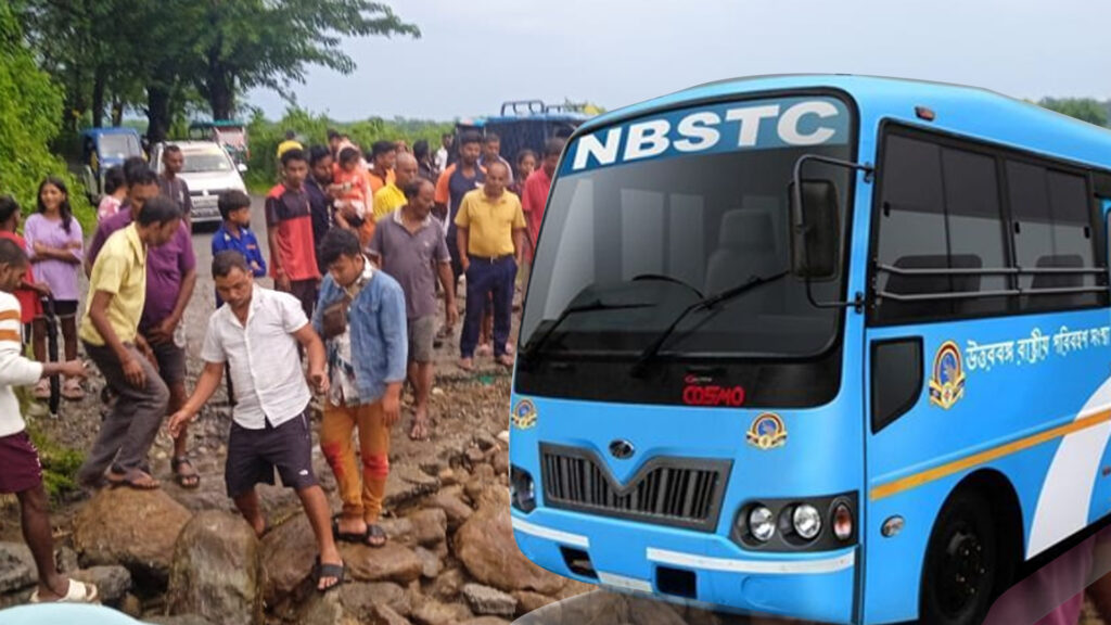 পুজোর ছুটিতে উত্তরবঙ্গ পর্যটকদের জন্য ভয়াবহ অভিজ্ঞতা , বাস - বিমান ভাড়ায় মাথায় হাত সাধারণের