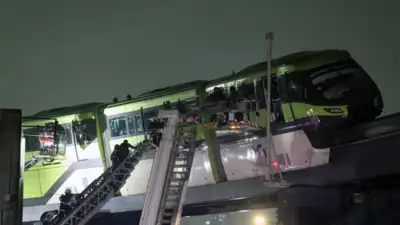মাঝ আকাশে বিরাট বিপর্যয় , যোমের সঙ্গে প্রাণপণ লড়াই ৪৪২ জনের