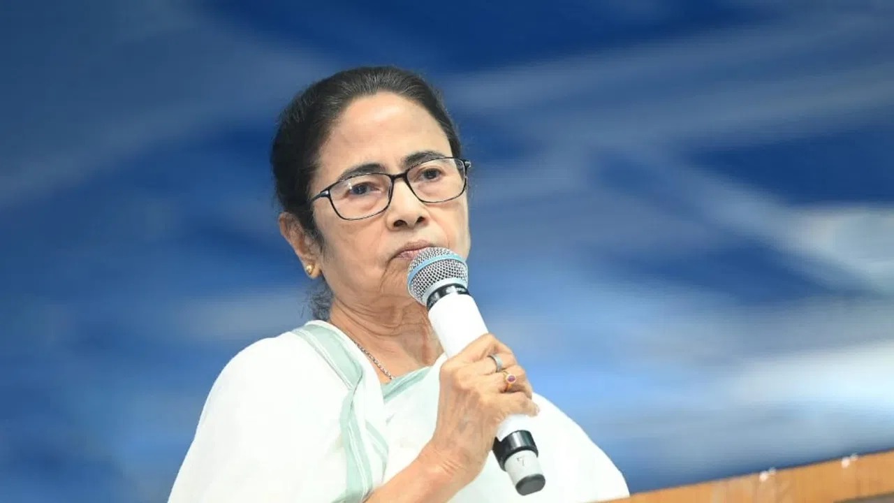 ফের উত্তরবঙ্গ সফরে মুখ্যমন্ত্রী, দুর্গতদের পাশে সরকারের সর্বাত্মক উদ্যোগ