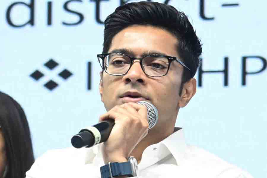 অভিষেক বন্দ্যোপাধ্যায়ের উদ্যোগে ইরাক থেকে ঘরে ফিরলেন পরিযায়ী শ্রমিকরা