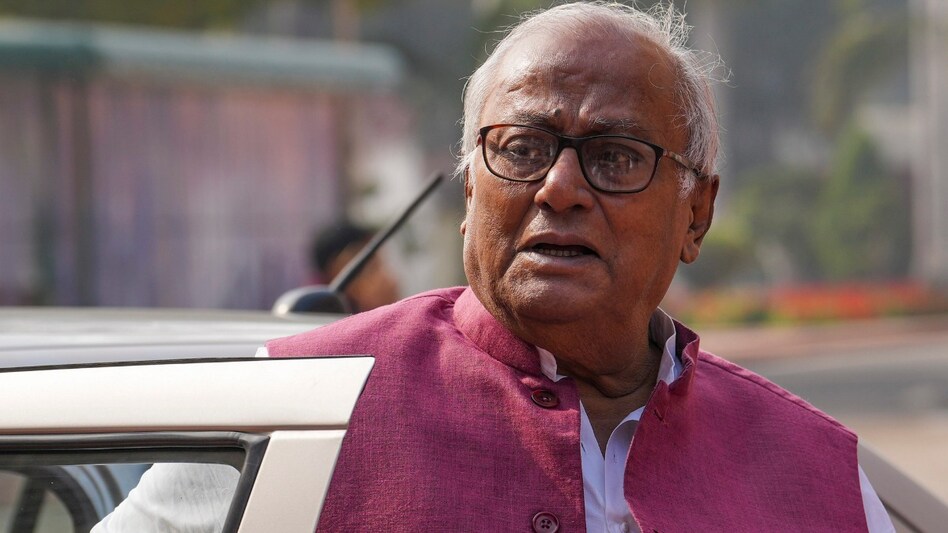 খেলা-মেলায় গেলে পলিটিক্যাল সেন্স হারায় , বরানগরে সৌগত রায়ের মন্তব্যে সরগরম রাজ্য রাজনীতি
