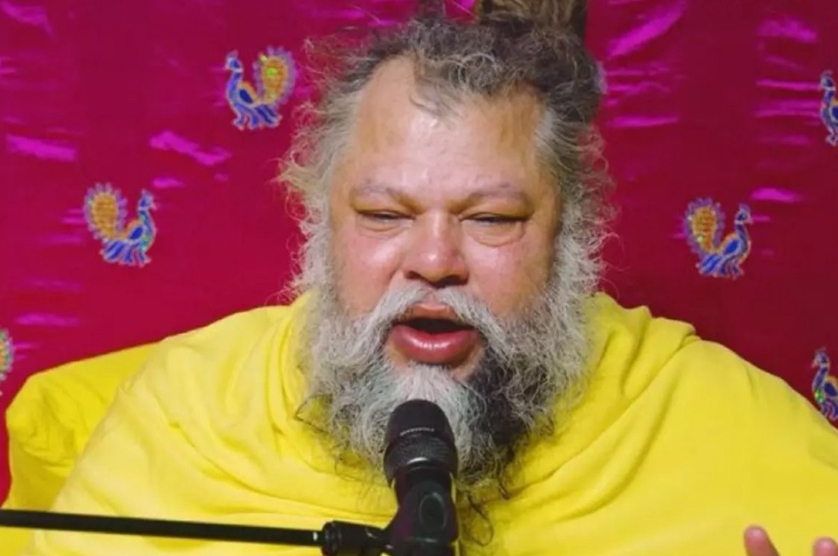 ফুলে গিয়েছে মুখ! গুরুতর অসুস্থ প্রেমানন্দ মহারাজ, উদ্বিগ্ন ভক্তরা