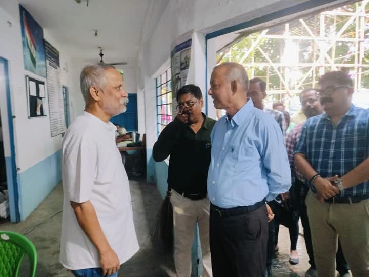 সকালে আমাদের পাড়া, আমাদের সমাধান বিকেলে স্কুলঘর উদ্বোধন, দিনভর কর্মসূচিতে ব্যস্ত মেয়র