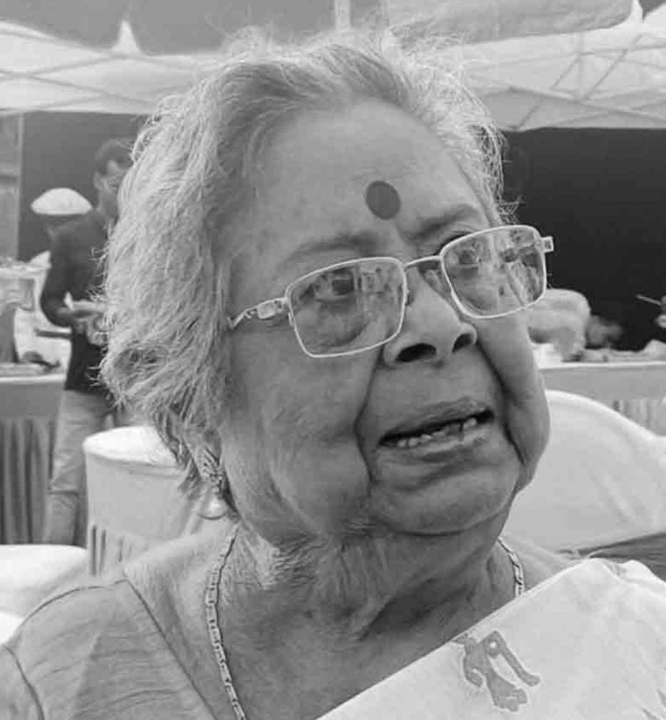 বিনোদন জগতে নক্ষত্রপতন , প্রয়াত অভিনেত্রী বাসন্তী চট্টোপাধ্যায়