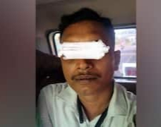 ভক্তদের ভিড়ের মাঝে তারাপীঠে গ্রেফতার অস্ত্র পাচারকারী , উদ্ধার ২ সেমি-অটোমেটিক পিস্তল