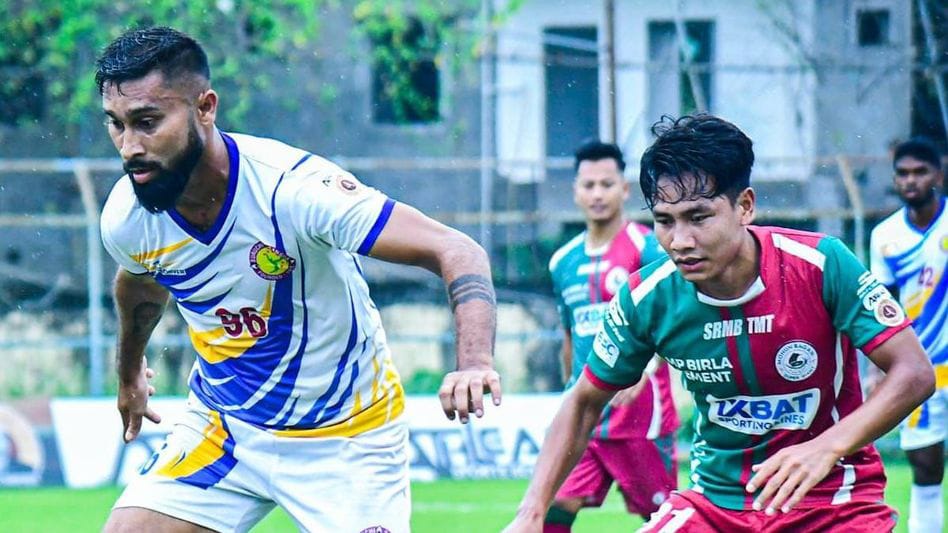 কলকাতা লিগে ফের ব্যর্থতা , খোঁড়াতে খোঁড়াতে ড্র সবুজ মেরুনের