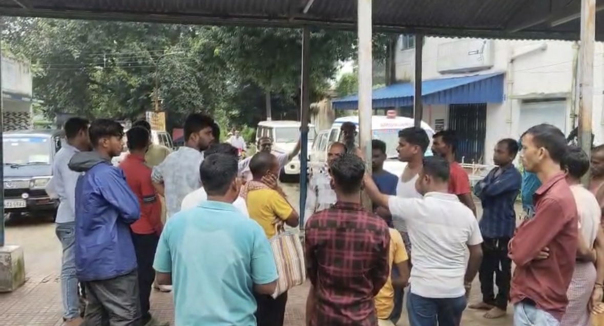আচমকা বজ্রপাতে মৃত্যু কৃষকের, শোকের ছায়া গোটা গ্রামে