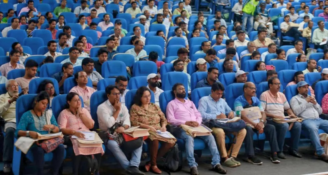 SIR প্রক্রিয়ায় প্রস্তুতি তুঙ্গে, রাজ্যজুড়ে শুরু BLO দের প্রশিক্ষণ শিবির