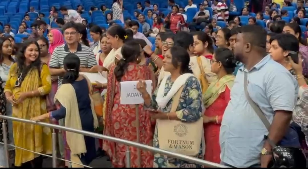 SIR প্রশিক্ষণের প্রথম দিনেই বিতর্ক , নজরুল মঞ্চে প্রতিবাদে ফেটে পড়লেন BLO- রা