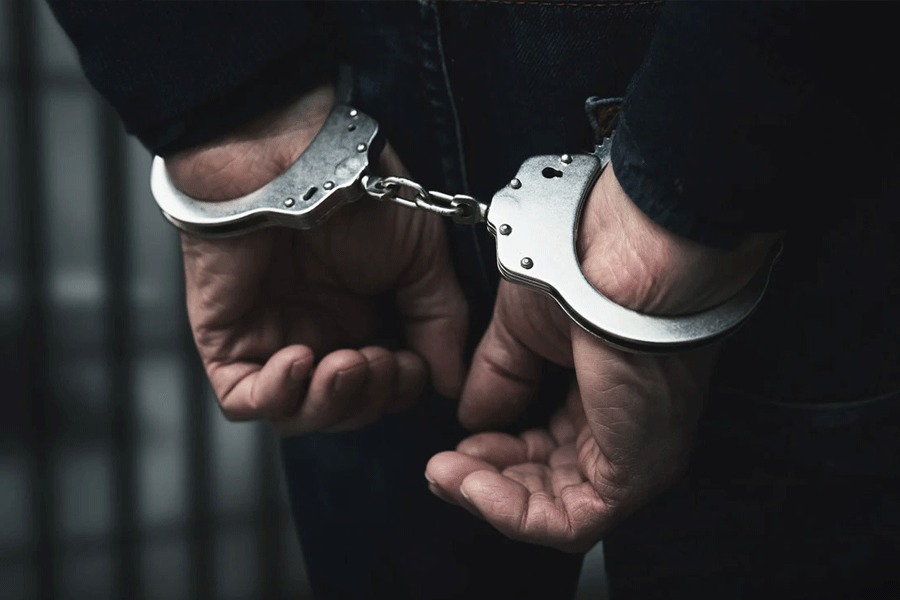 অবৈধভাবে বাংলাদেশে ফেরার চেষ্টা, স্বরূপনগরে পুলিশের জালে ৪৫ জন বাংলাদেশি নাগরিক