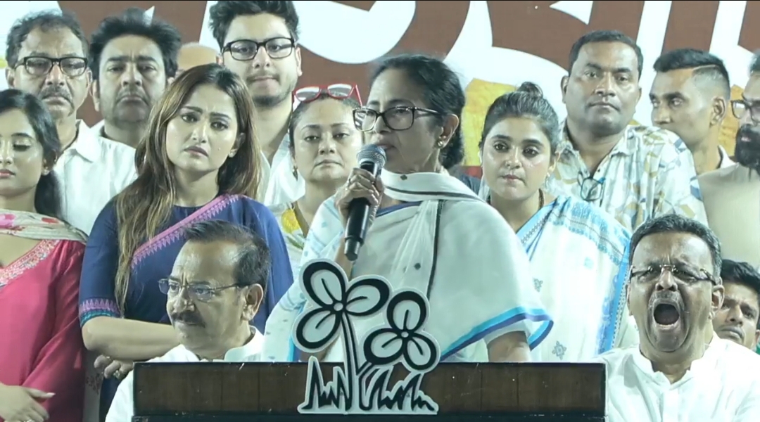 থালা বাটি দিয়ে হলেও আপনাদের সাহায্য করবো , SIR আবহে সহায়তার বার্তা মুখ্যমন্ত্রীর