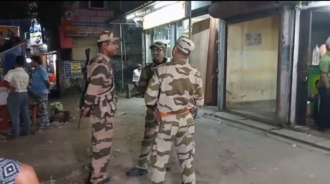 ভুয়ো পাসপোর্ট কাণ্ডে খড়দহে ইডি হানা , ব্যবসায়ীর আবাসনে তল্লাশি অভিযান