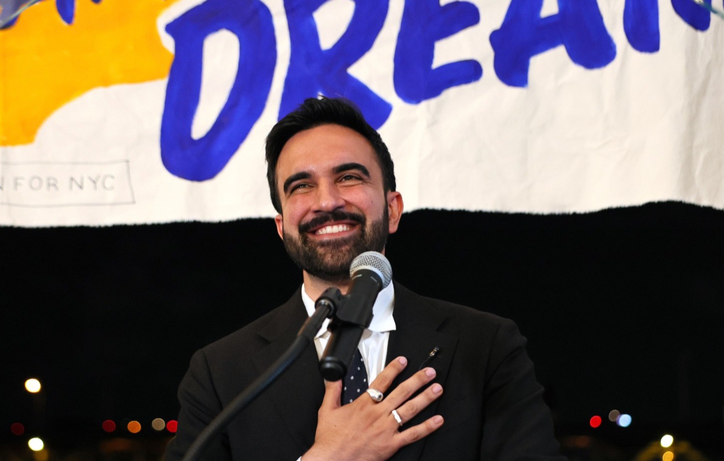 নিউ ইয়র্কের মেয়র পদে ভারতীয় বংশোদ্ভূত, মামদানির বক্তৃতায় জওহরলাল নেহরুর উক্তি