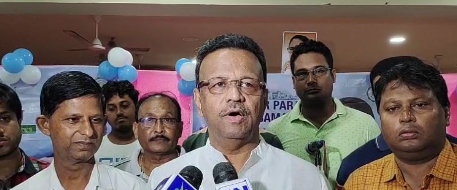 'প্রধানমন্ত্রী আসবে যাবে কিন্তু বাংলায় বিজেপি শুন্যই থাকবে', প্রধানমন্ত্রীর বঙ্গ সফর নিয়ে বিজেপিকে তোপ ফিরহাদ হাকিমের