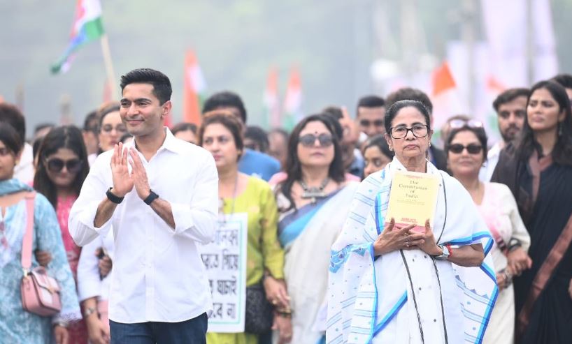 SIR আতঙ্ক কাটাতে ময়দানে তৃণমূলের লিগাল সেল , ১১ নভেম্বর থেকে শুরু রাজ্যজুড়ে জনসভা