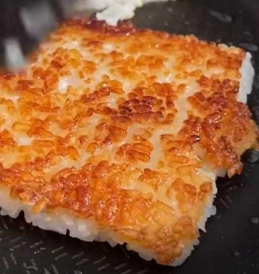 বাসি ভাত দিয়ে বানিয়ে ফেলুন মুচমুচে স্যান্ডউইচ