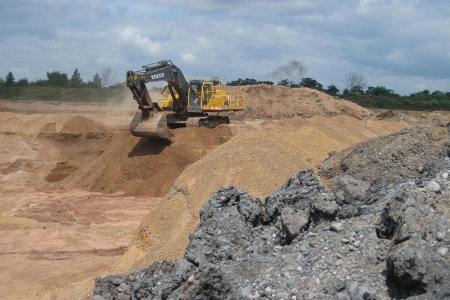 বালি পাচার কান্ডে বড় পদক্ষেপ ইডির , গ্রেফতার ব্যবসায়ী অরুণ শরাফ
