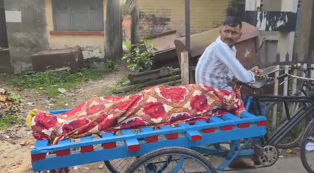 ভোটার তালিকা নিয়ে আশঙ্কা , শেওড়াফুলিতে উদ্ধার যৌনকর্মীর ঝুলন্ত দেহ