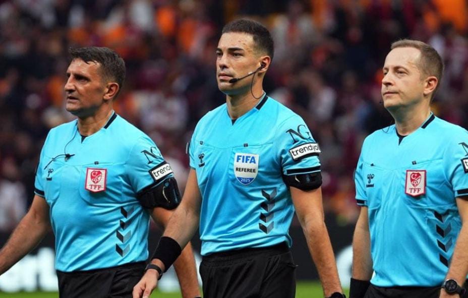 ফুটবলবিশ্বে বিরাট লজ্জা , ম্যাচ গড়াপেটায় অভিযুক্ত ৩৭১ , সুপার লিগের ক্লাব কর্তা সহ আটক ১৮