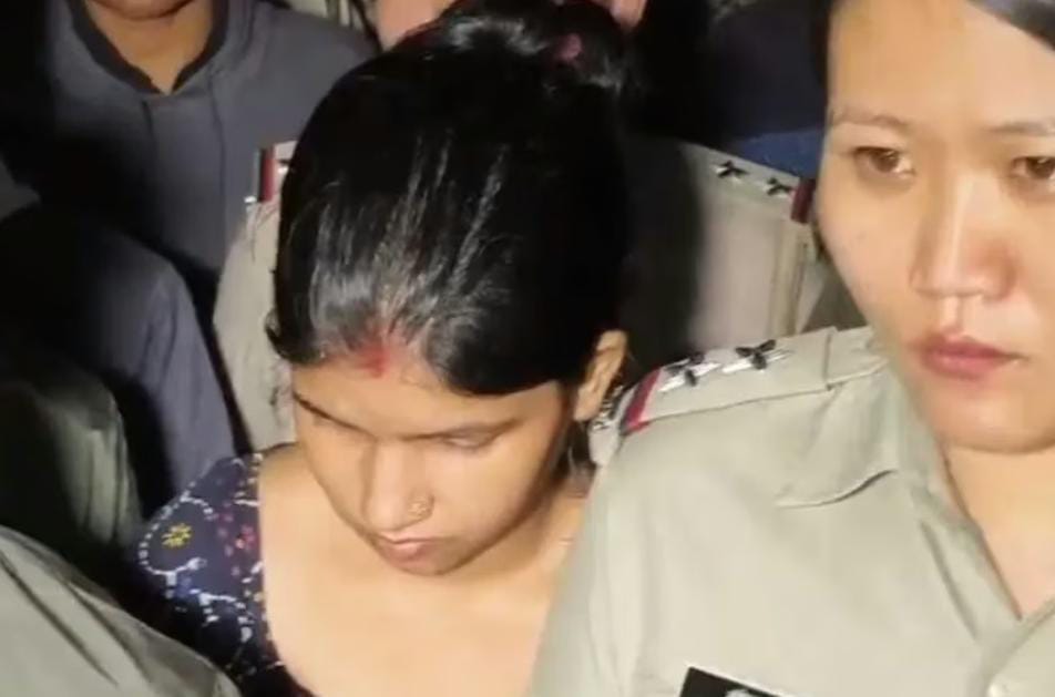 নির্মম হত্যাকাণ্ড , সাত মাসের দুধের শিশুকে খুন , গ্রেফতার মা