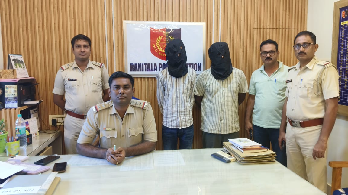 চাকরি দেওয়ার নামে আড়াই লাখের প্রতারণা , গ্রেফতার দুই অভিযুক্ত