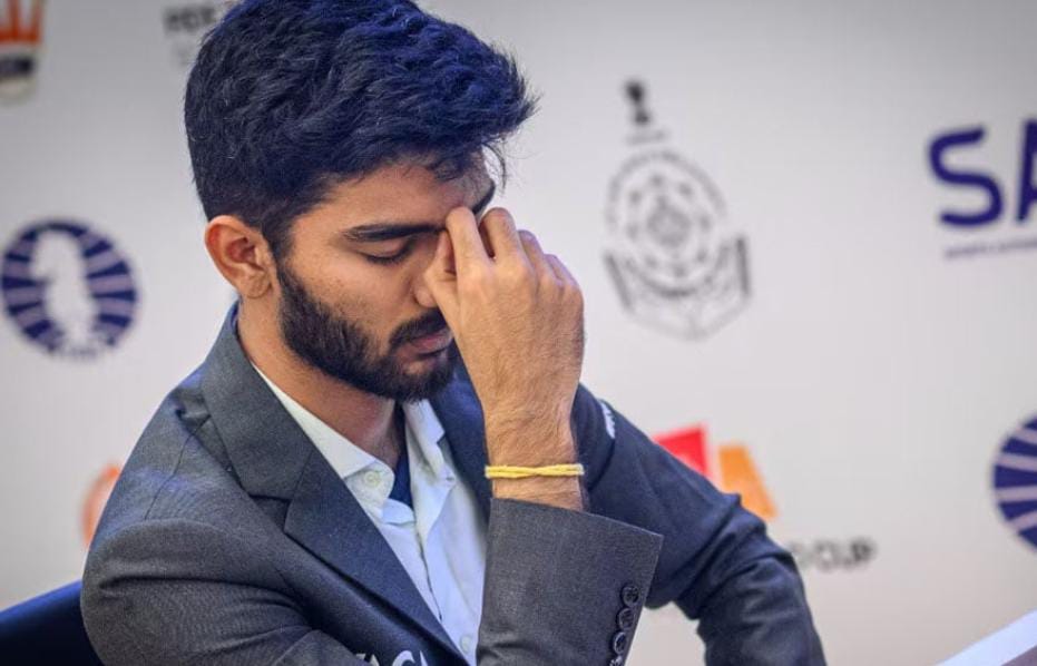 দাবা বিশ্বকাপে অপ্রত্যাশিত হার , শুরুতেই ছিটকে গেলেন গুকেশ