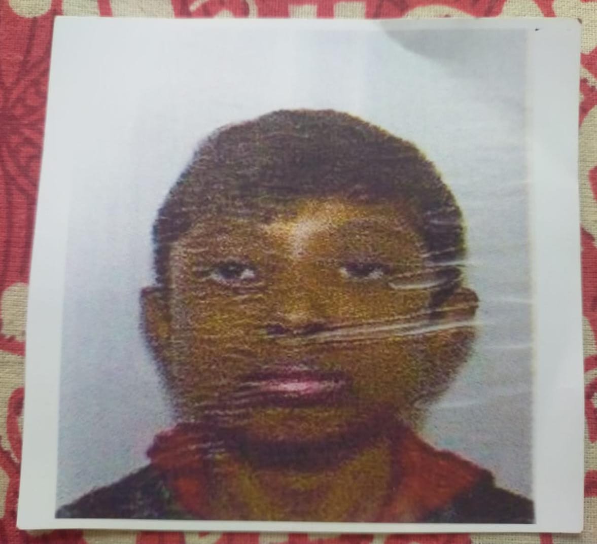 নদীর ধার থেকে উদ্ধার জামাপ্যান্ট জুতো , নিখোঁজ মানসিক ভারসাম্যহীন যুবক , পরিবারে হাহাকার