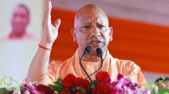 রাজ্যের সমস্ত স্কুল-কলেজে ‘বন্দে মাতরম’ গাওয়া বাধ্যতামূলক, নির্দেশ যোগীর