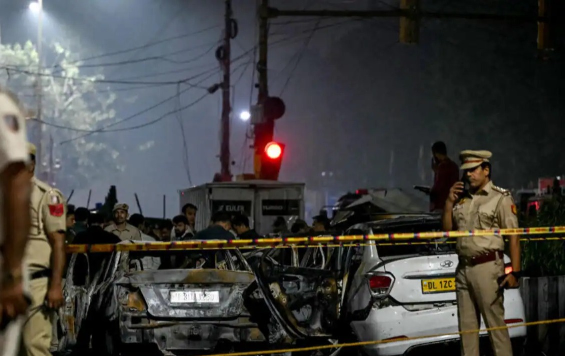 রক্তাক্ত দিল্লি, মার্কিন নাগরিকদের সতর্কবার্তা আমেরিকার দূতাবাসের