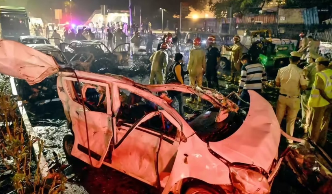 শিক্ষিত তরুণদের মগজ ধোলাই, দিল্লি বিস্ফোরণকাণ্ডে গ্রেফতার কাশ্মীরের ১ মৌলবী