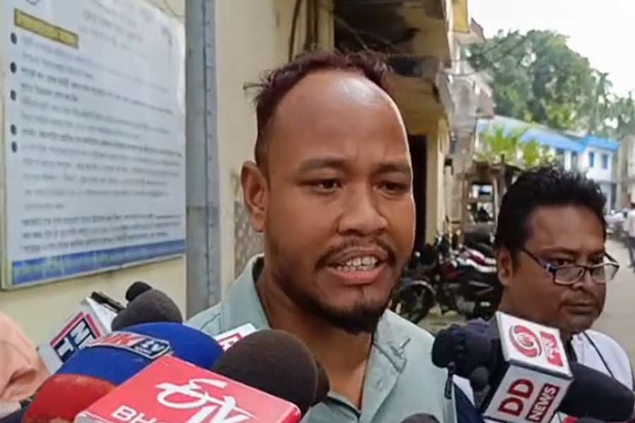 দত্তাবাদে স্বর্ণ ব্যবসায়ী খুনে নয়া মোড় , গ্রেফতার বিডিও ঘনিষ্ঠ তৃণমূল সভাপতি