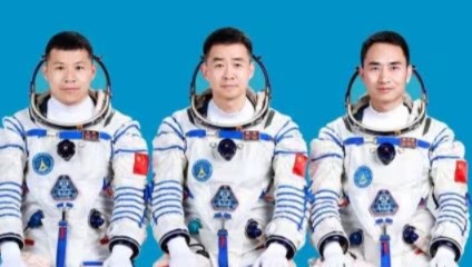 মহাজাগতিক আবর্জনার সঙ্গে ধাক্কা মহাকাশযানের, আটকে চীনের ৩ মহাকাশচারী