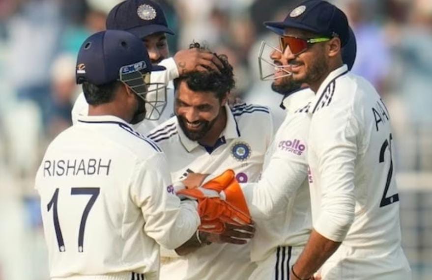 টেস্ট সিরিজ , জাদেজার ঘূর্ণিতে বেসামাল প্রোটিয়া শিবির , মাত্র ৬৩ রানের লিড দক্ষিণ আফ্রিকার