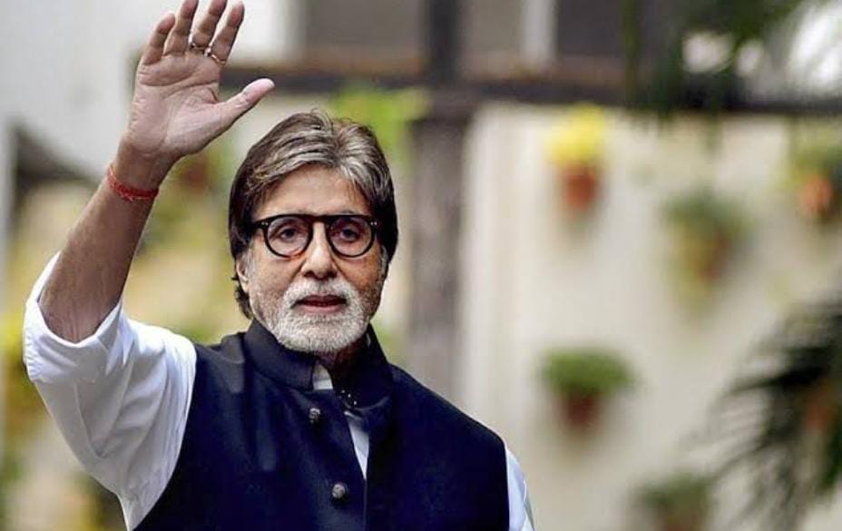 একে একে সবাই ছেড়ে চলে যাচ্ছে , কামিনী কৌশলের মৃত্যুতে শোক প্রকাশ অমিতাভের