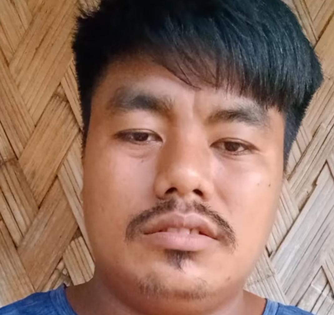 চুরি করতে এসে মহিলাকে চুমু , দৌড় লাগাতেই হাতেনাতে পাকড়াও চোর