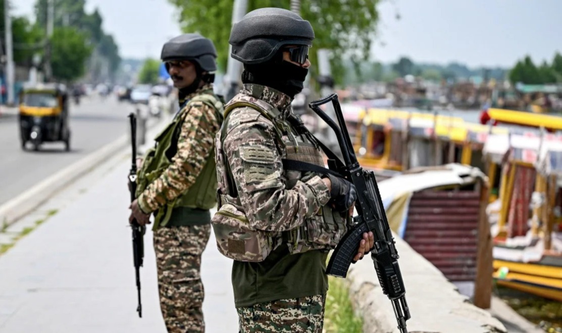 ফের অপারেশন সিঁদুর! হাই অ্যালার্ট জারি পাকিস্তানে
