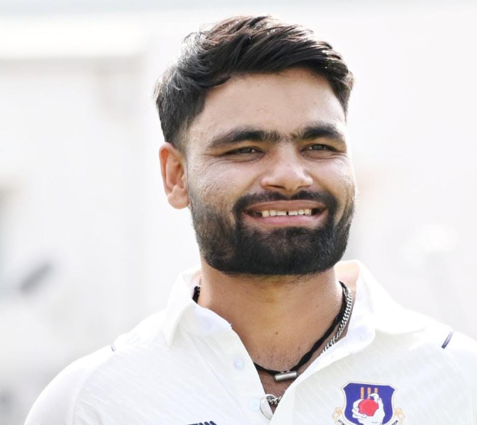 রঞ্জি ট্রফি , পরপর শতরান,  টেস্ট দলে ঢোকার অপেক্ষায় রিঙ্কু