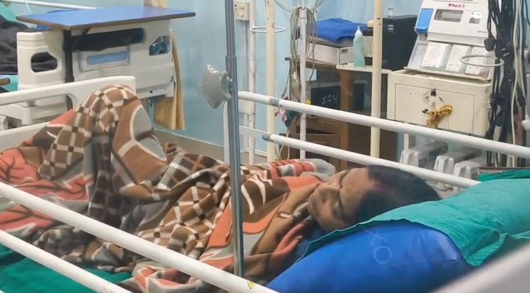 SIR এর চাপে স্ট্রোক , কোন্নগরে দায়িত্ব পালন করতে গিয়ে হাসপাতালে ভর্তি BLO